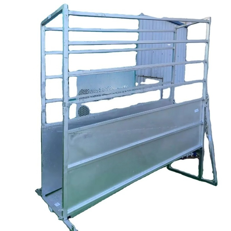 Heavy Equipment Yard - Heavy Duty Height Adjustable Cattle Loading