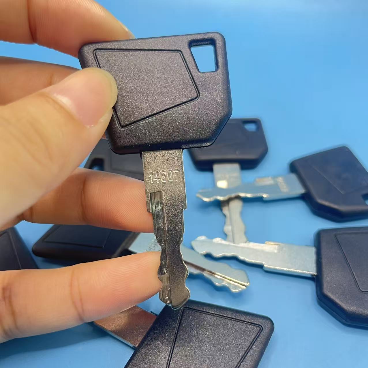 1/5/10PCS 14607 Heavy Equipmen - Heavy Equipment Keys Master Set 评论和价格